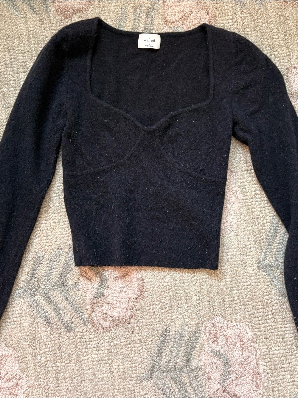 Wilfred Black Scoop-Neck Long Sleeve Knit Sweater